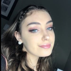 Meet your Posher, Kaitlyn